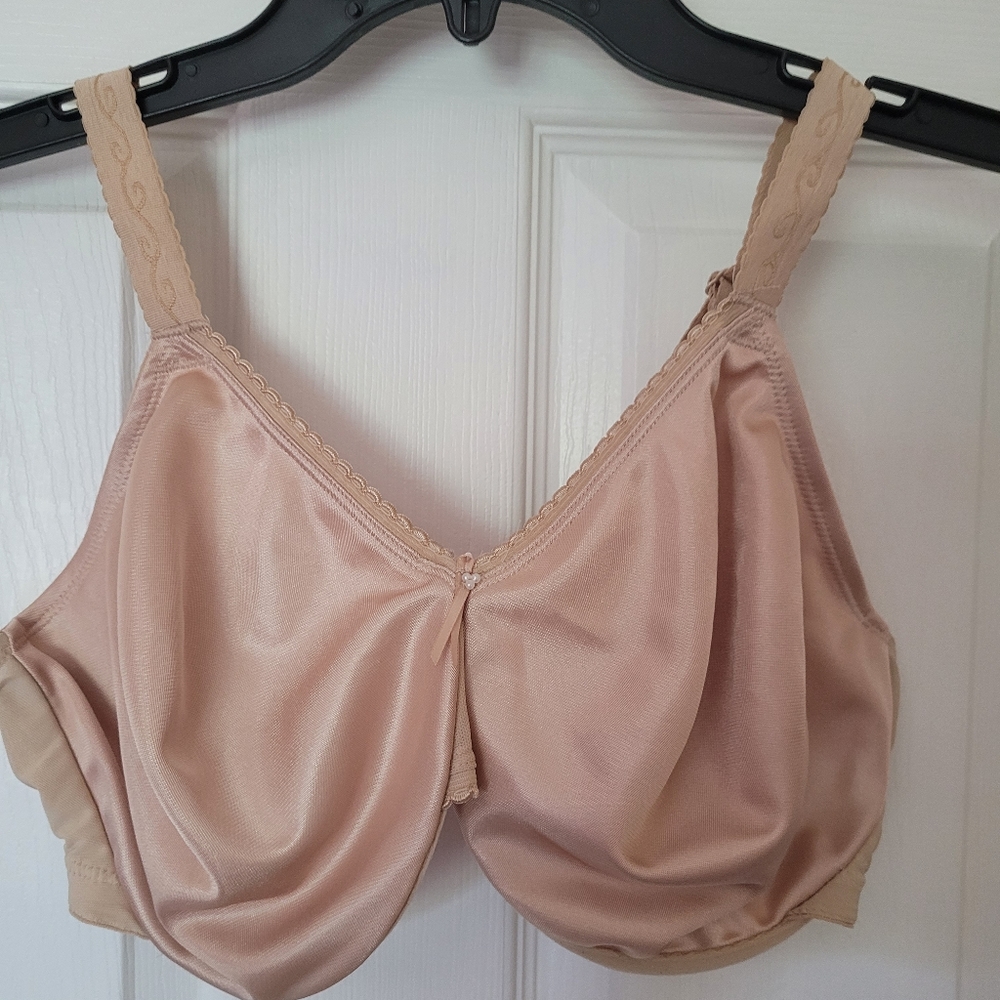 Wacoal Simple Shaping Minimizer Bra 38DD Nude
